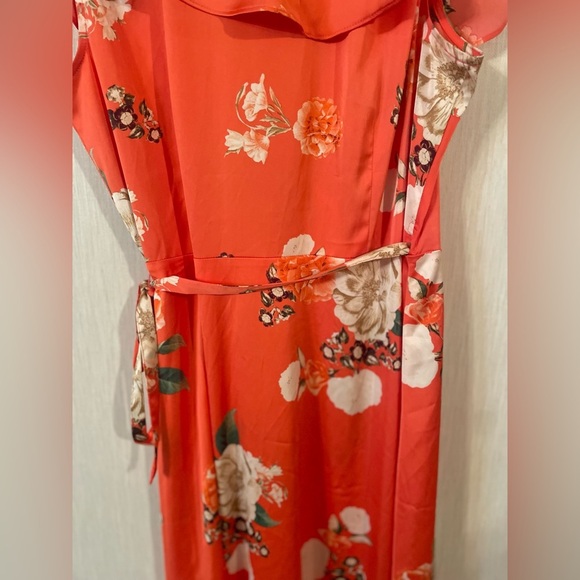 INC International Concepts Women’s Side Tie Wrap Dress Floral Satin Size Large - Picture 10 of 15